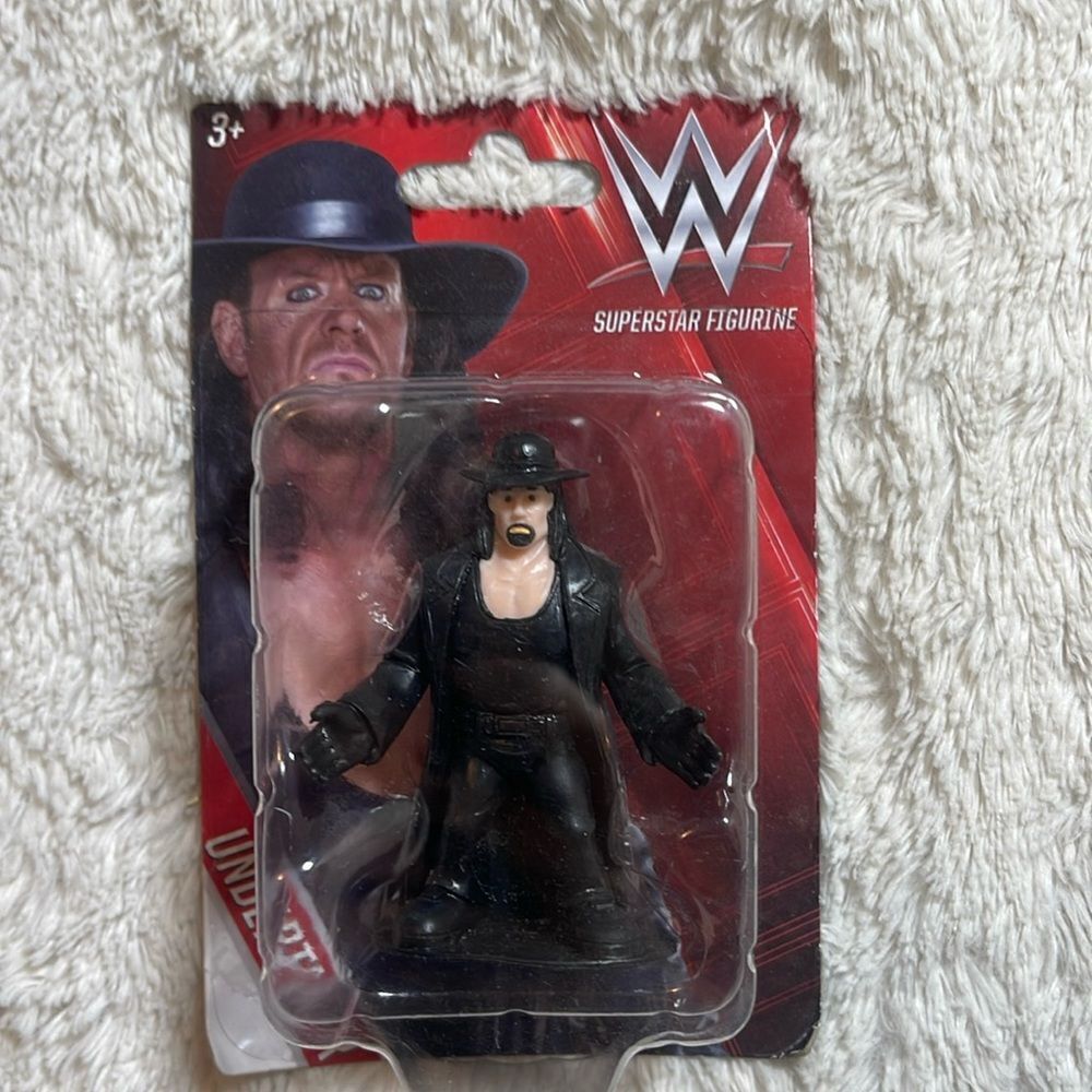 NEW undertaker figurine
